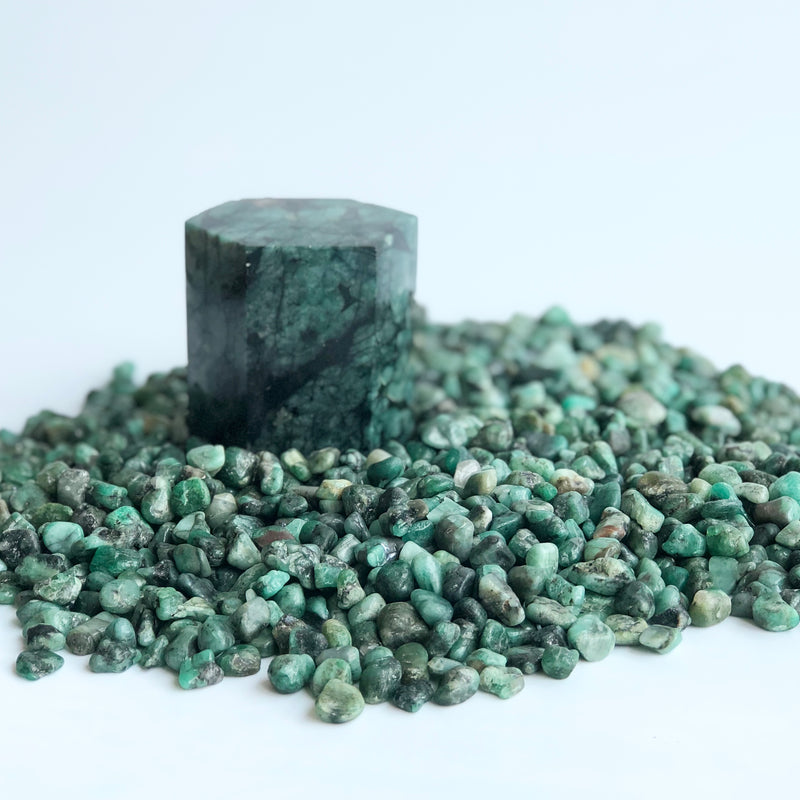 Brazilian Emerald Mini Tumbled Stones